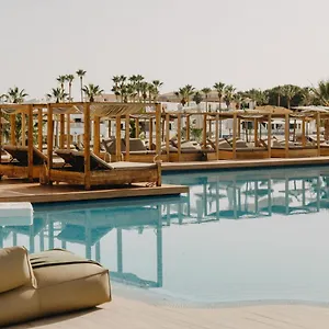 https://casas-del-lago-hotel-spa-beach-club-adults-only.balearic-islands.net